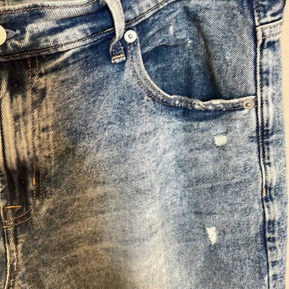 GAP women’s girlfriend distressed roll ankle denim jeans stretch / size 31 / 12 - Picture 4 of 13